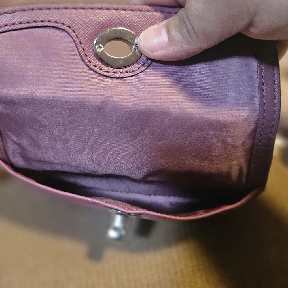 Coach Dylan Purple Mini Wallet with Turnlock Closure. - Picture 4 of 8